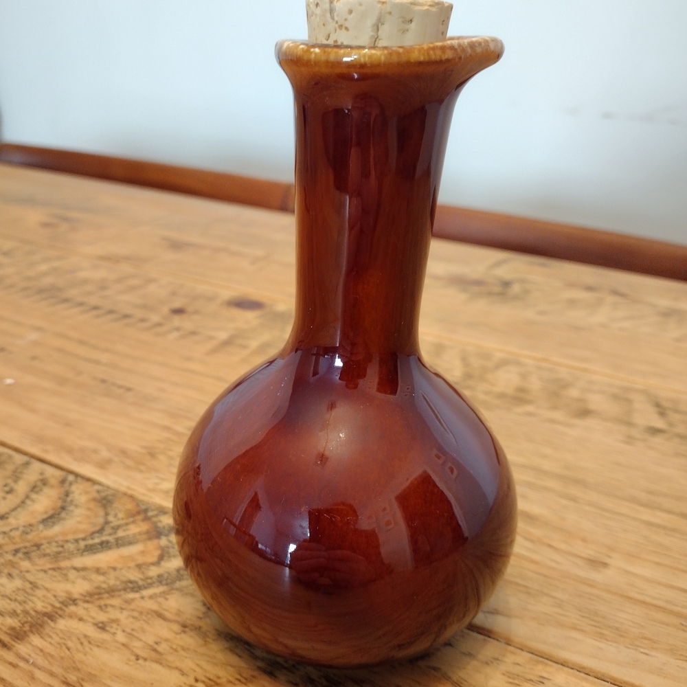 Vintage Hull Vinegar Cruet W/ Cork Stopper - Picture 14 of 15